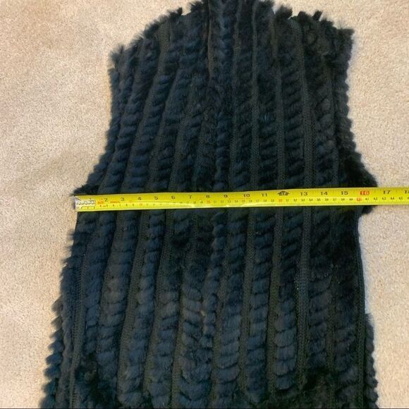 Love Token black rabbit fur high low asymmetrical vest with pockets size small - Picture 13 of 13
